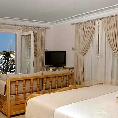 Marina Çeşme