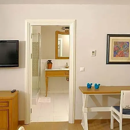 Hostel Marina Çeşme