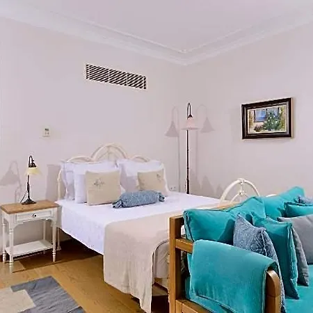 Marina Hostel Çeşme