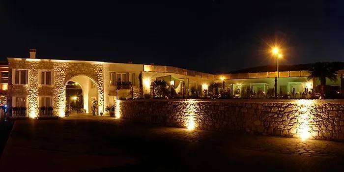 체쉬메 마리나 코누케비 *